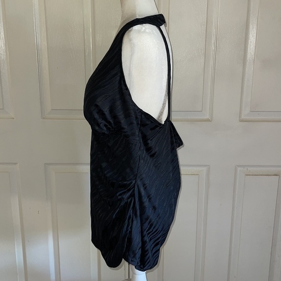 Catalina Black Print Skirted One Piece Swimsuit - Picture 4 of 6